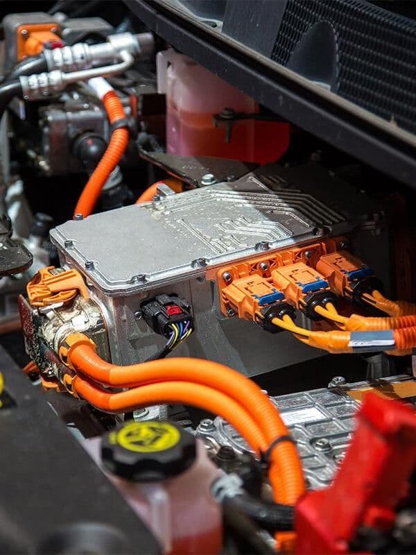 Motor e sistema de transmissão de veículo híbrido